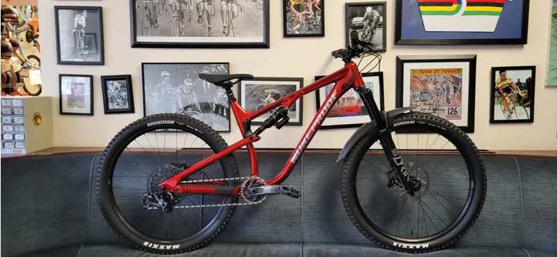 Nukeproof Reactor 275 Pro Alloy Large Second Hand in Rosso Red